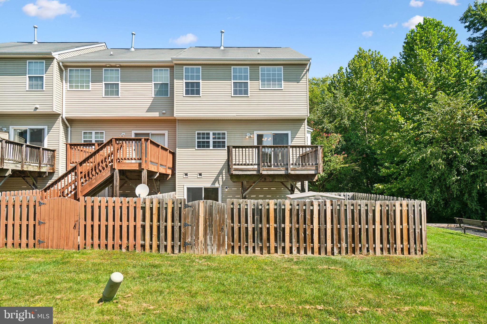 PORT AQUIA - Residential Lease