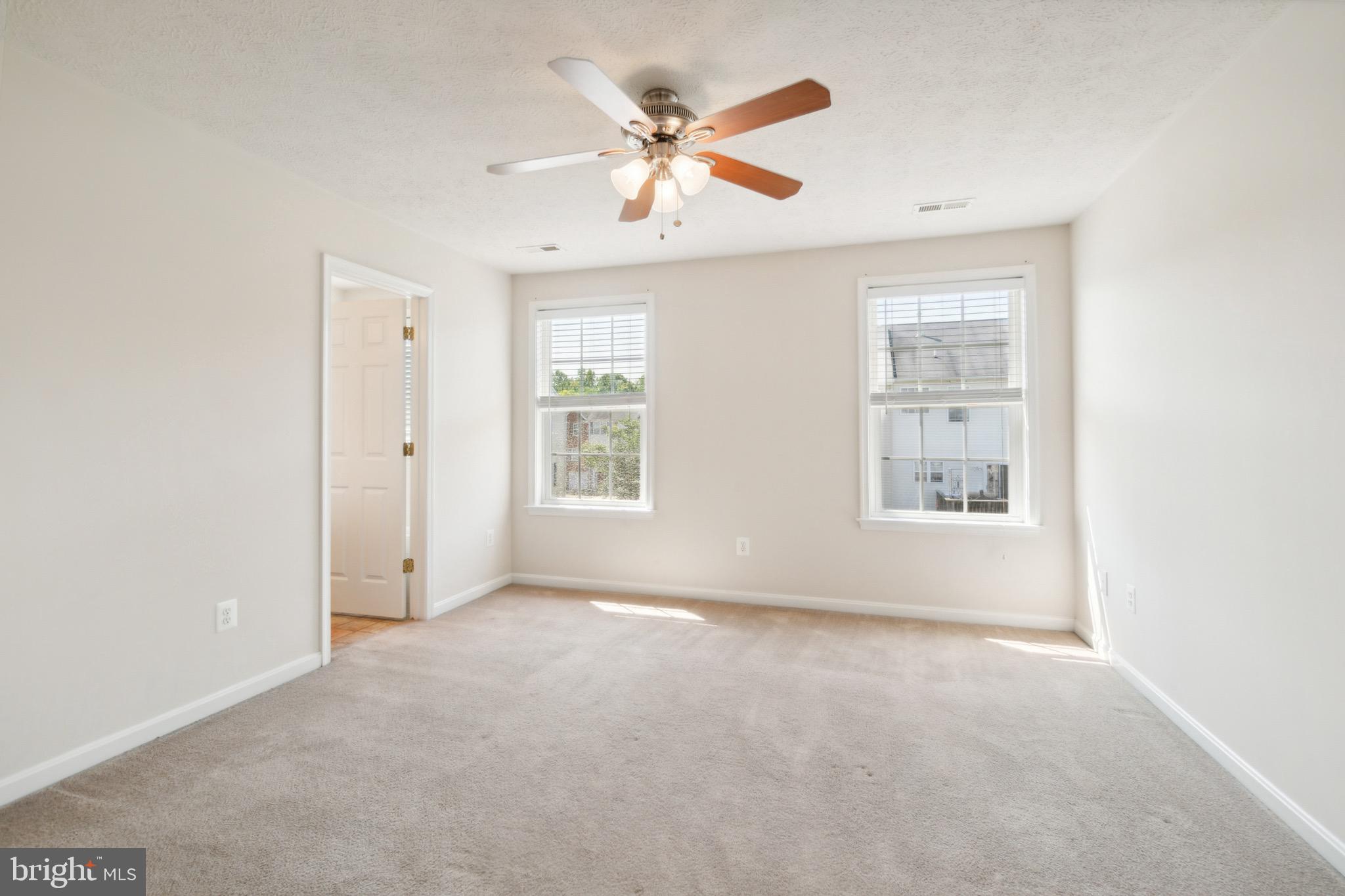 PORT AQUIA - Residential Lease