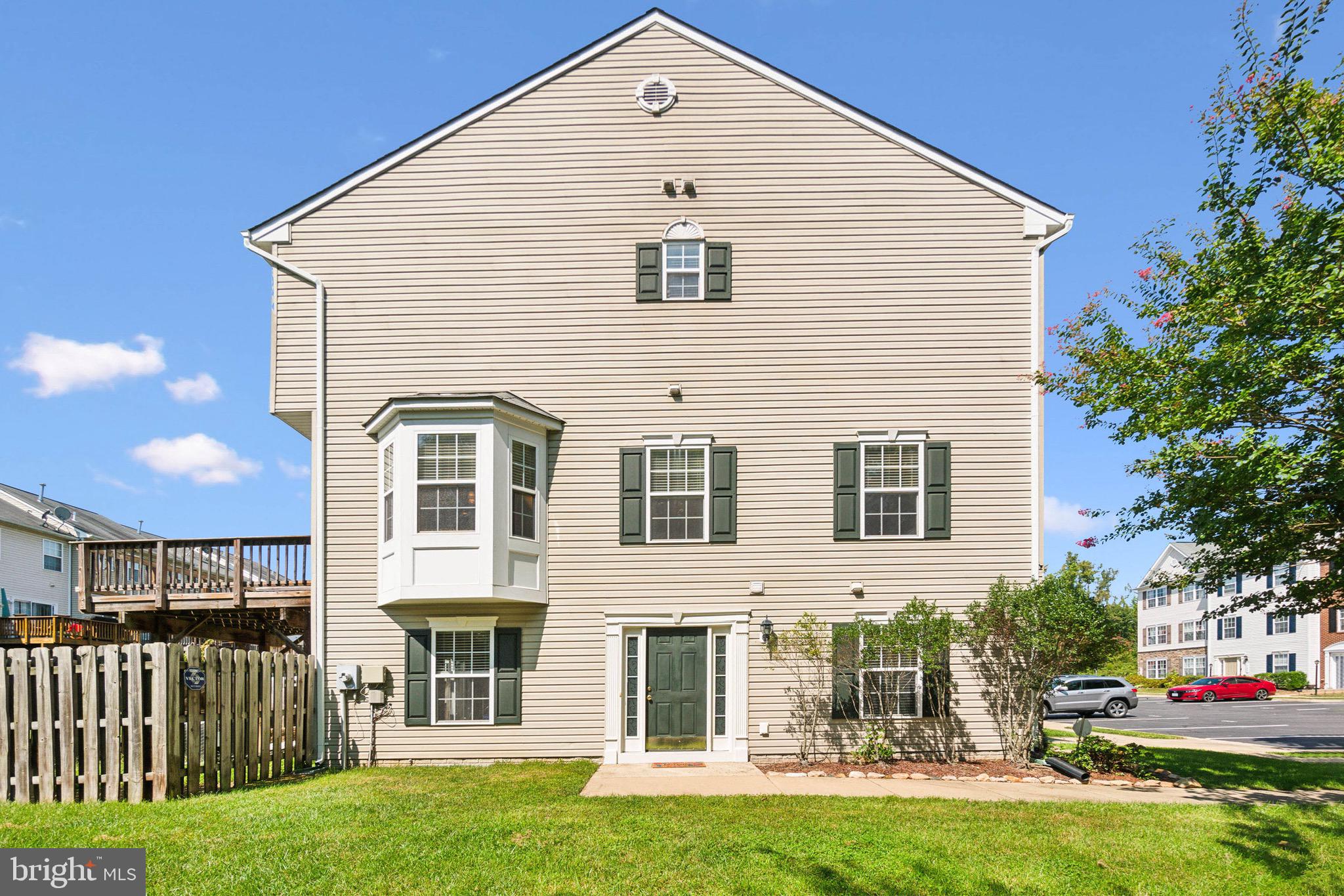 PORT AQUIA - Residential Lease