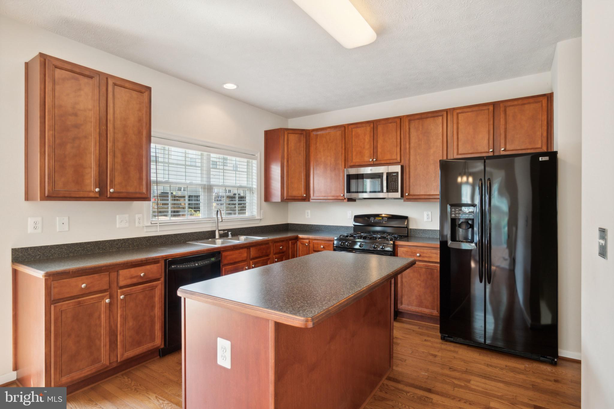 PORT AQUIA - Residential Lease