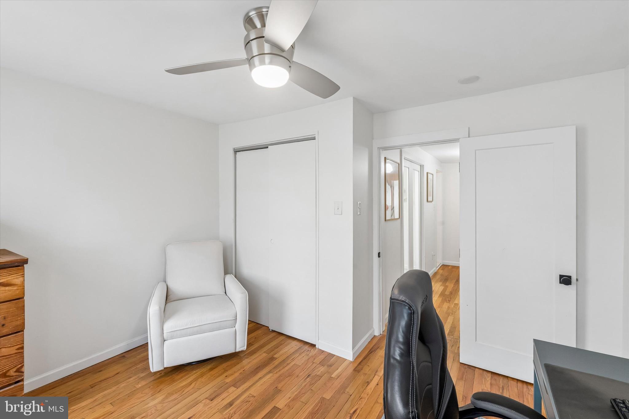 DICKINSON NARROWS - Residential