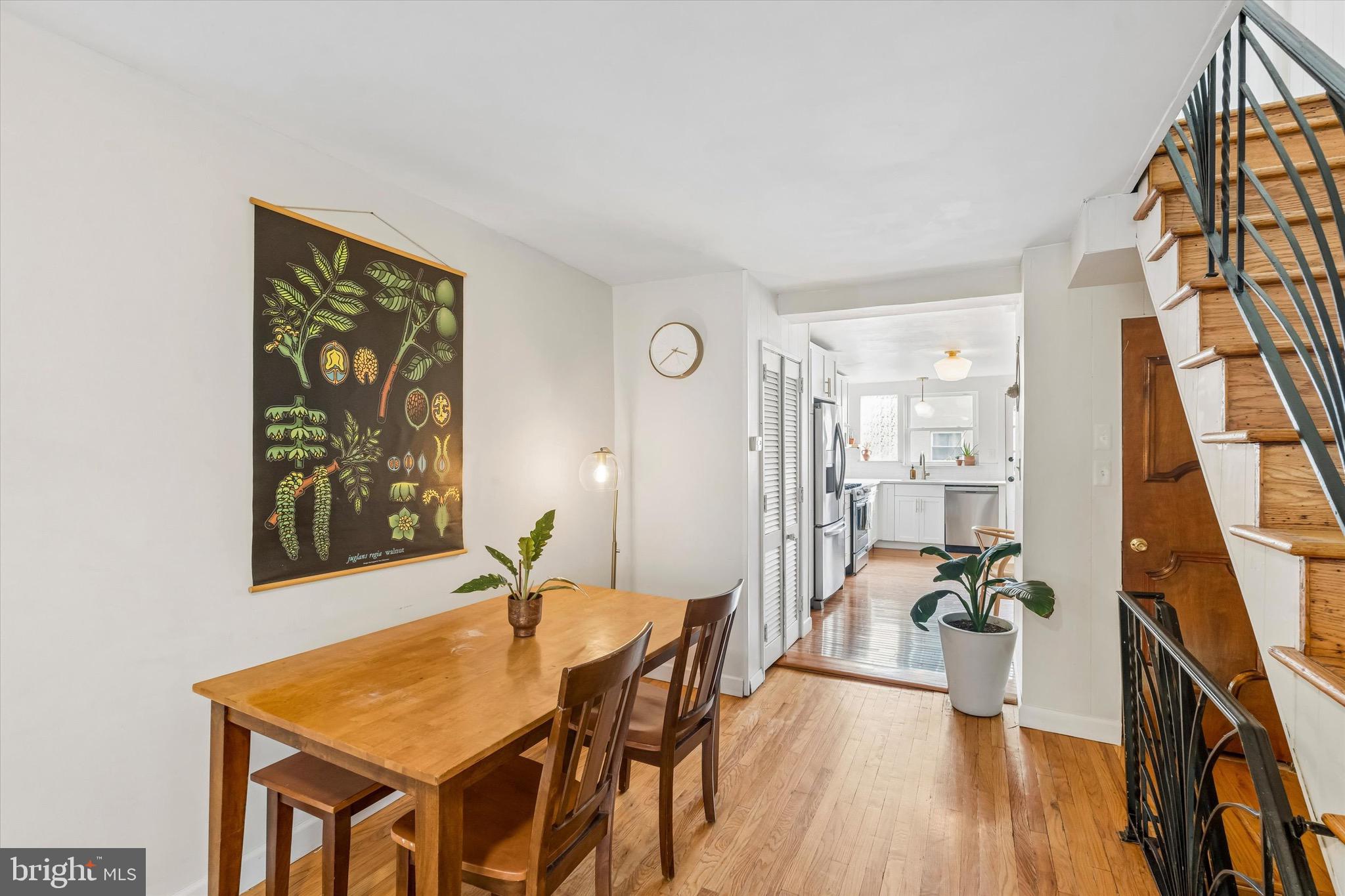 DICKINSON NARROWS - Residential