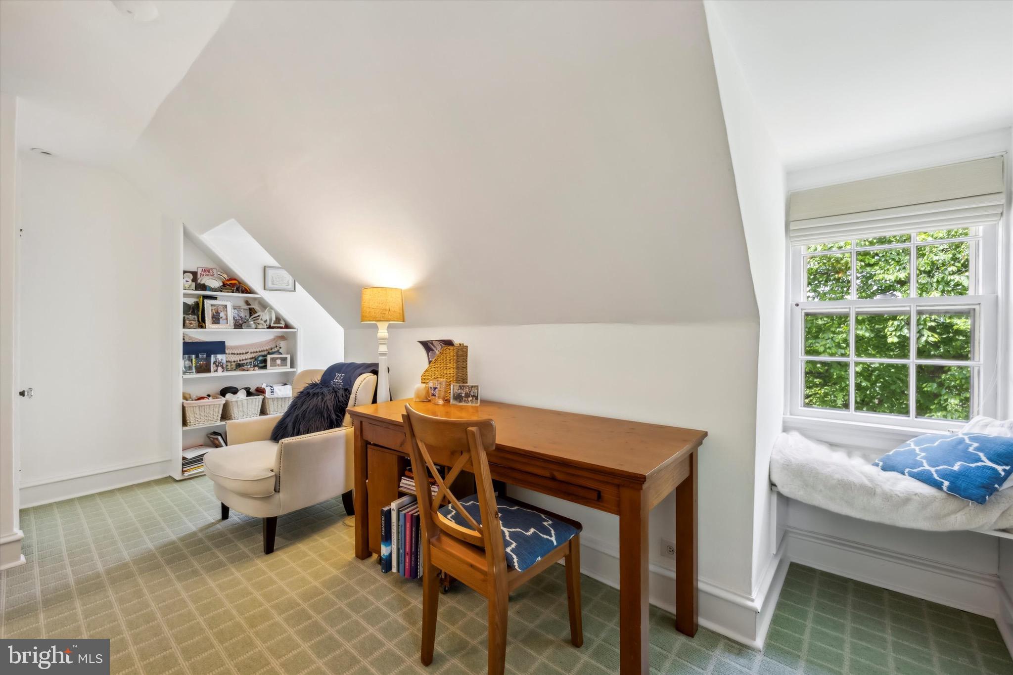 SOUTH WAYNE - Residential