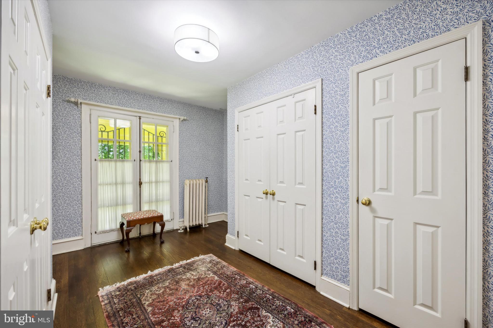 SOUTH WAYNE - Residential