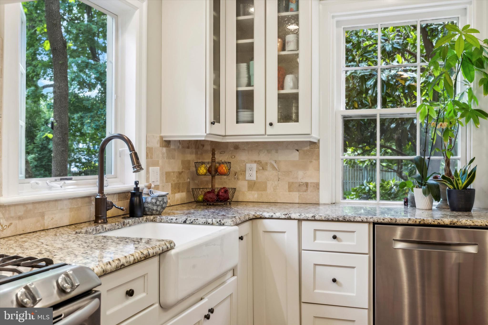 SOUTH WAYNE - Residential