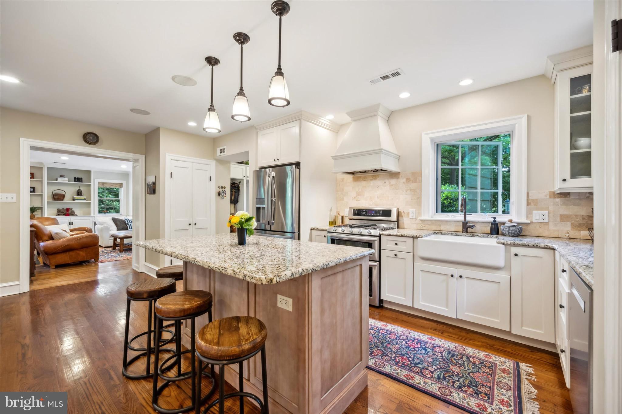 SOUTH WAYNE - Residential