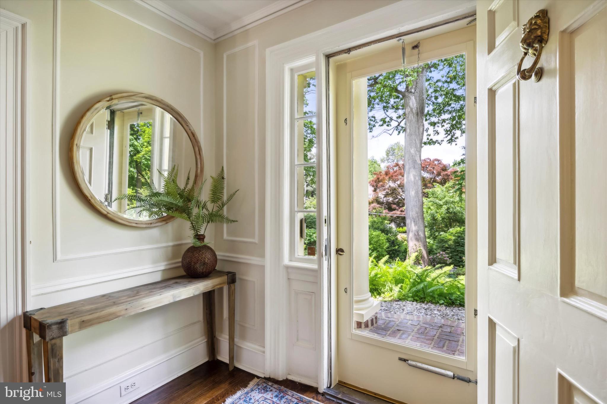 SOUTH WAYNE - Residential