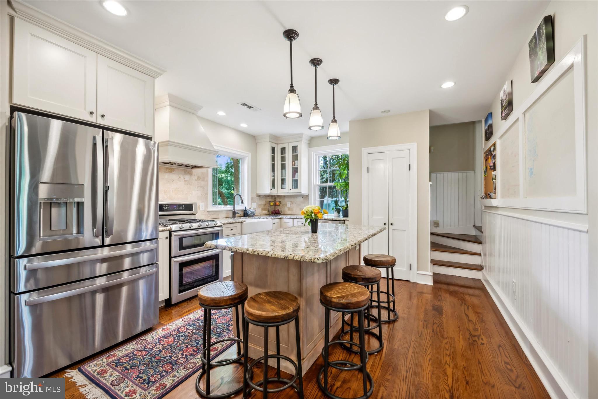 SOUTH WAYNE - Residential