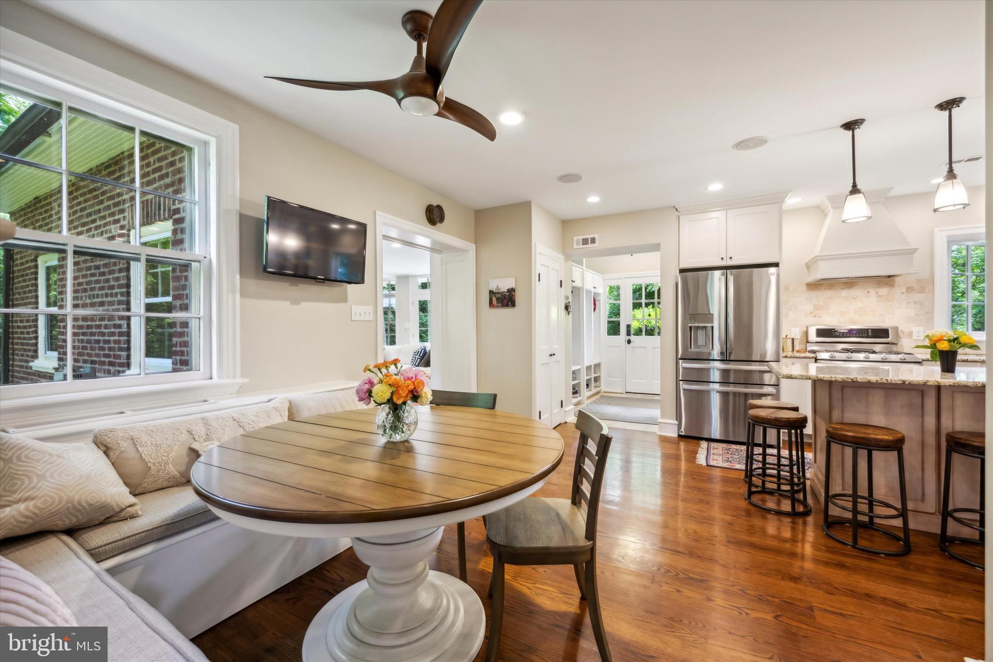 SOUTH WAYNE - Residential