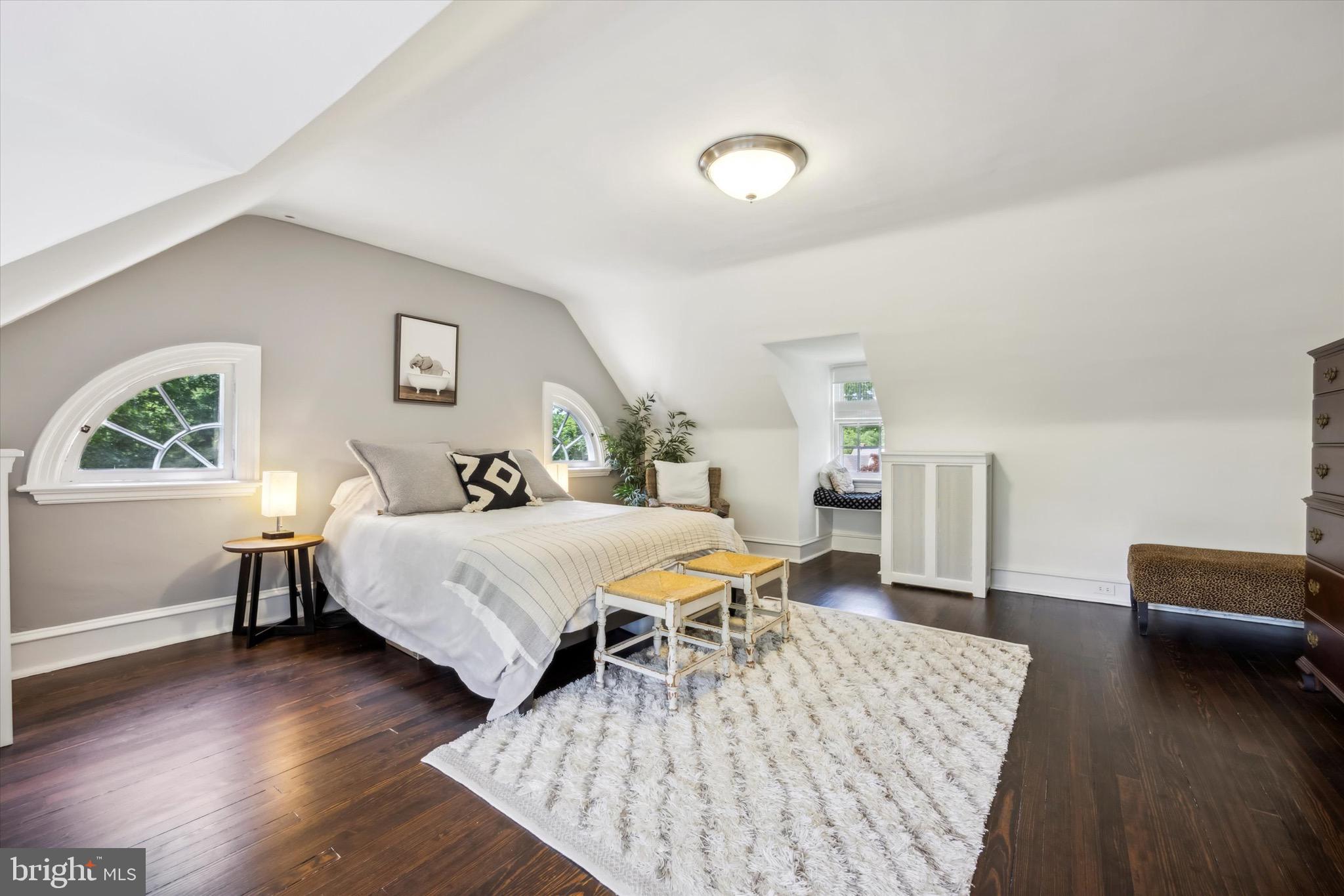 SOUTH WAYNE - Residential