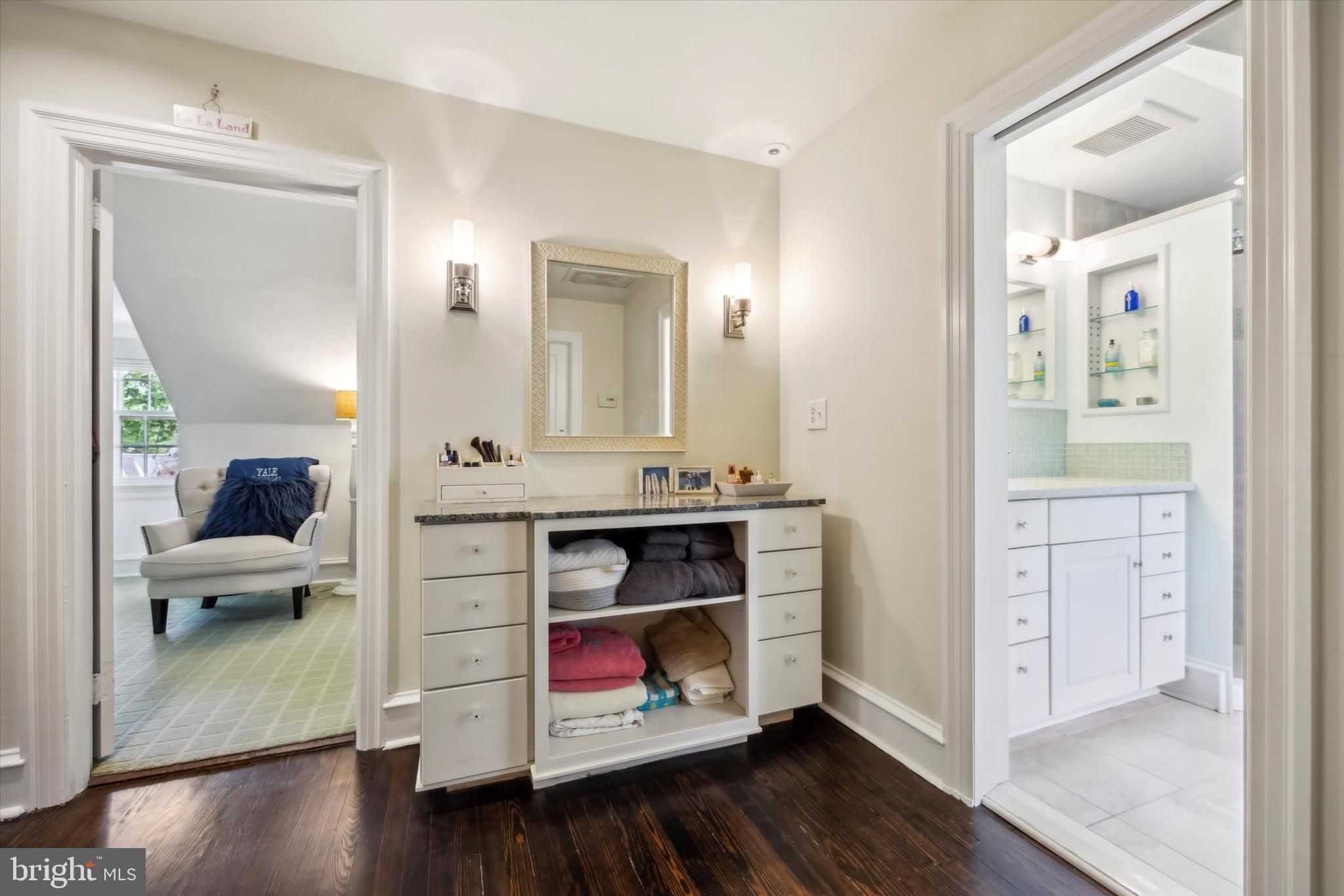 SOUTH WAYNE - Residential