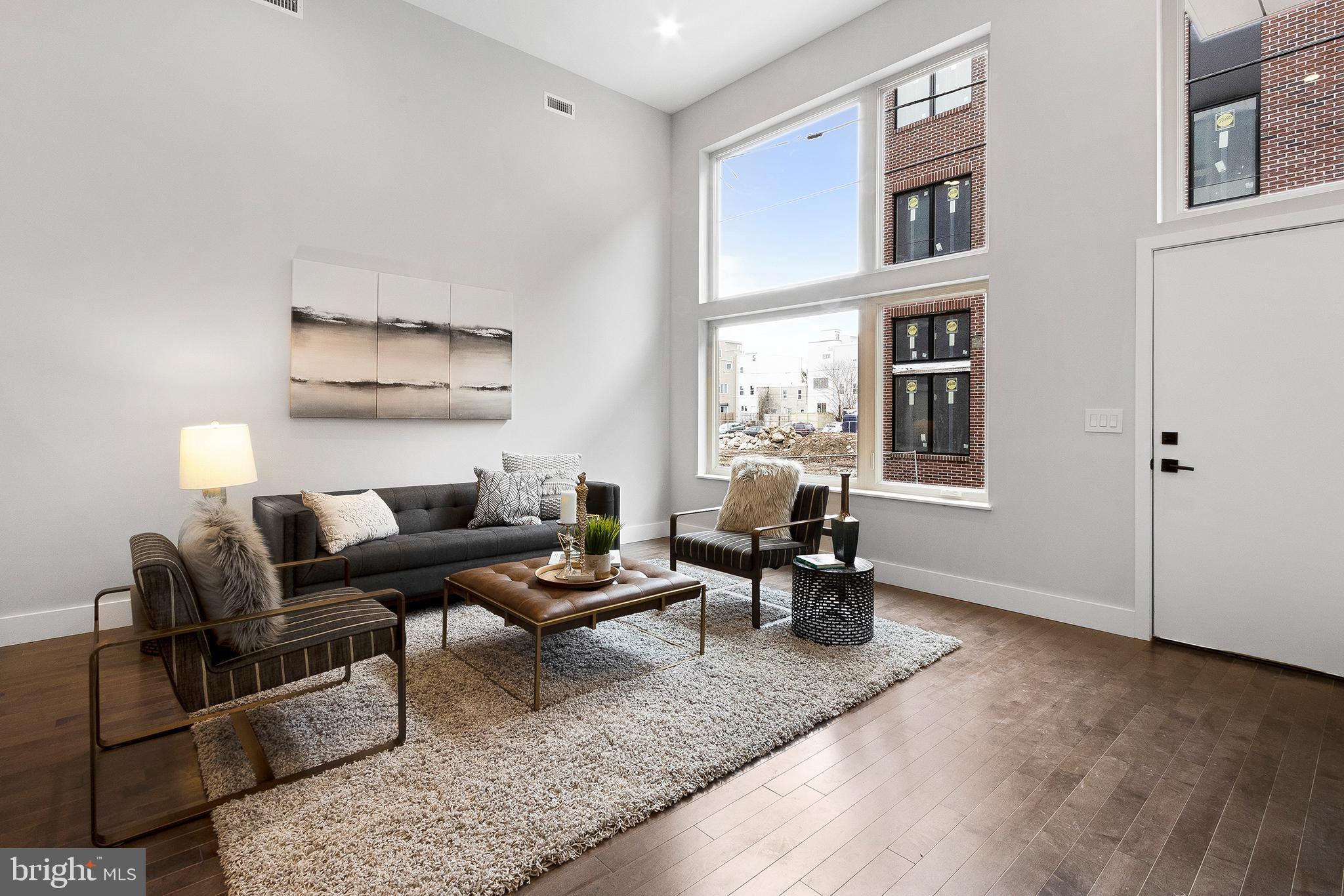 POINT BREEZE - Residential