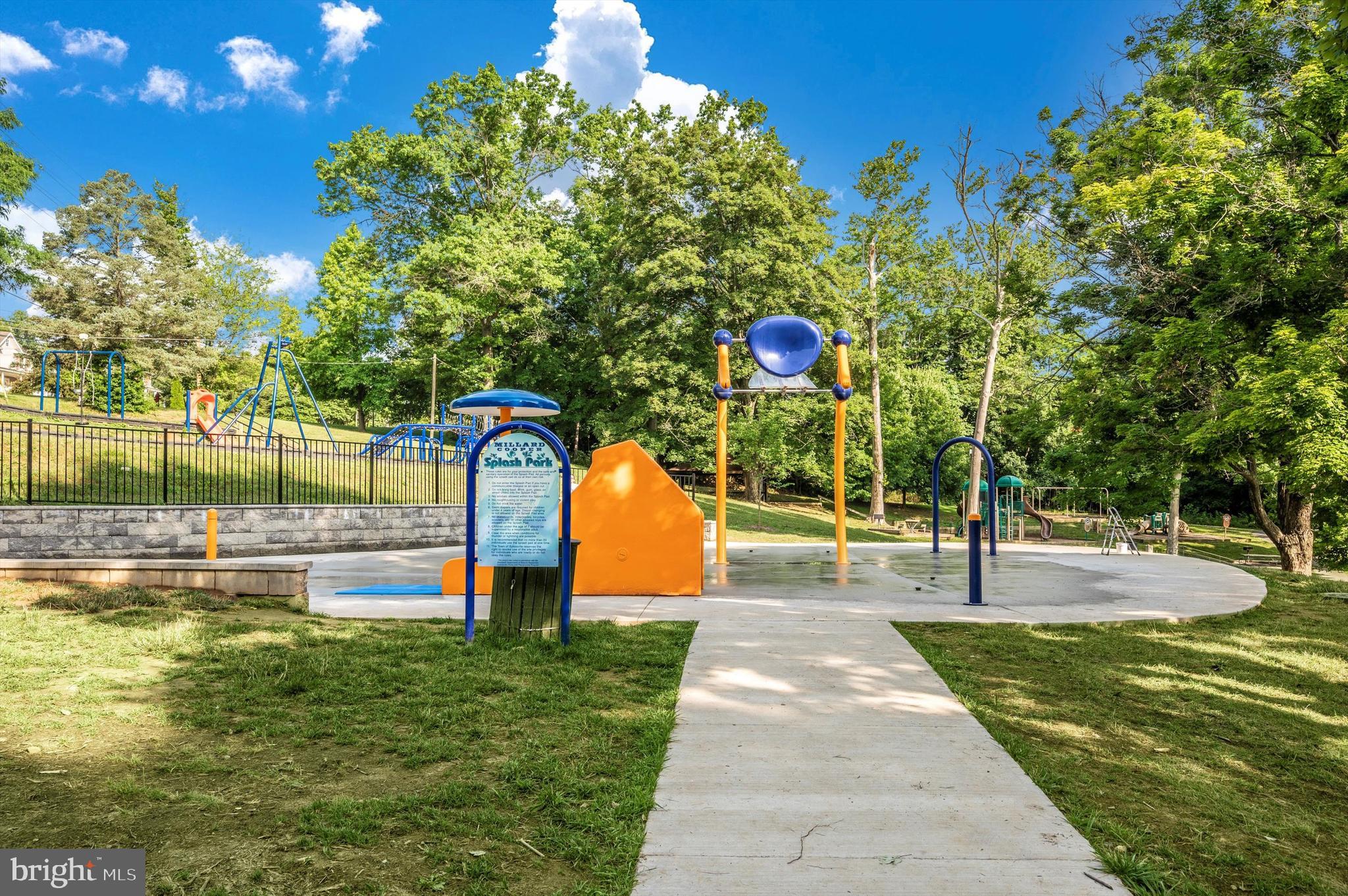 CARROLL FIELDS - Residential