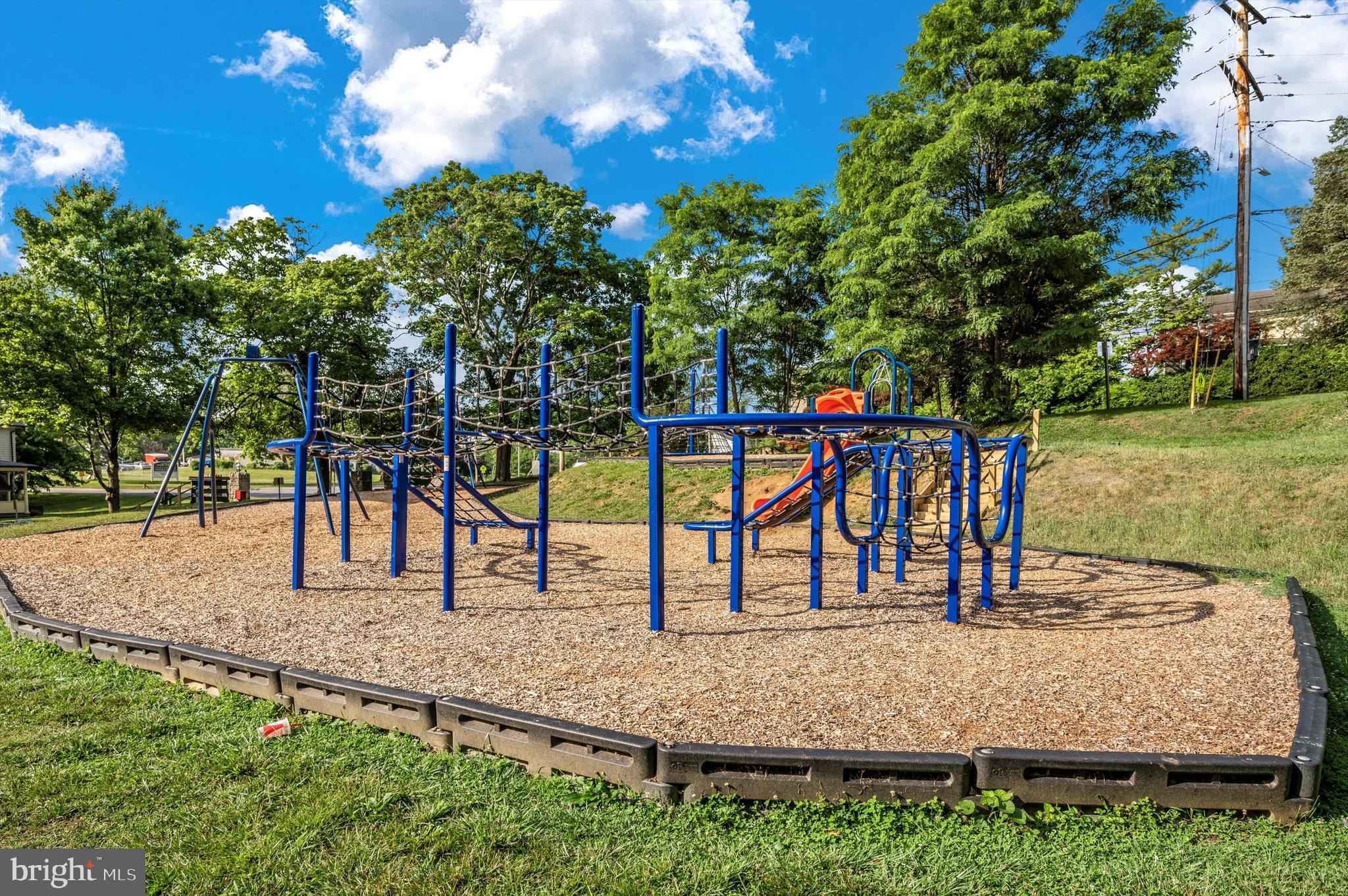 CARROLL FIELDS - Residential