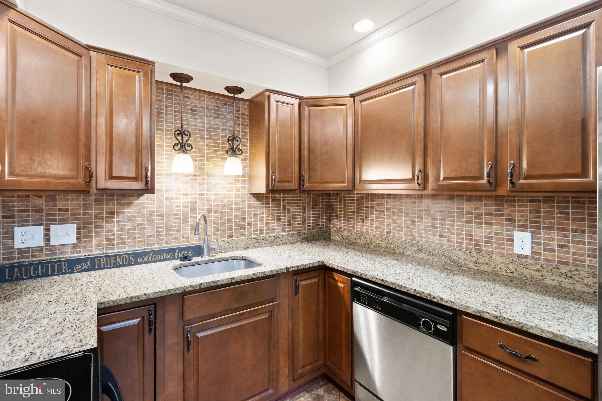 8519 WESTOVER COURT 763