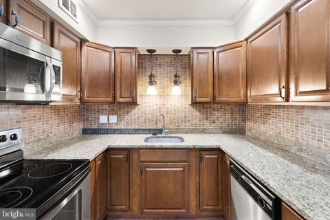 8519 WESTOVER COURT 763 SPRINGFIELD VA 22152