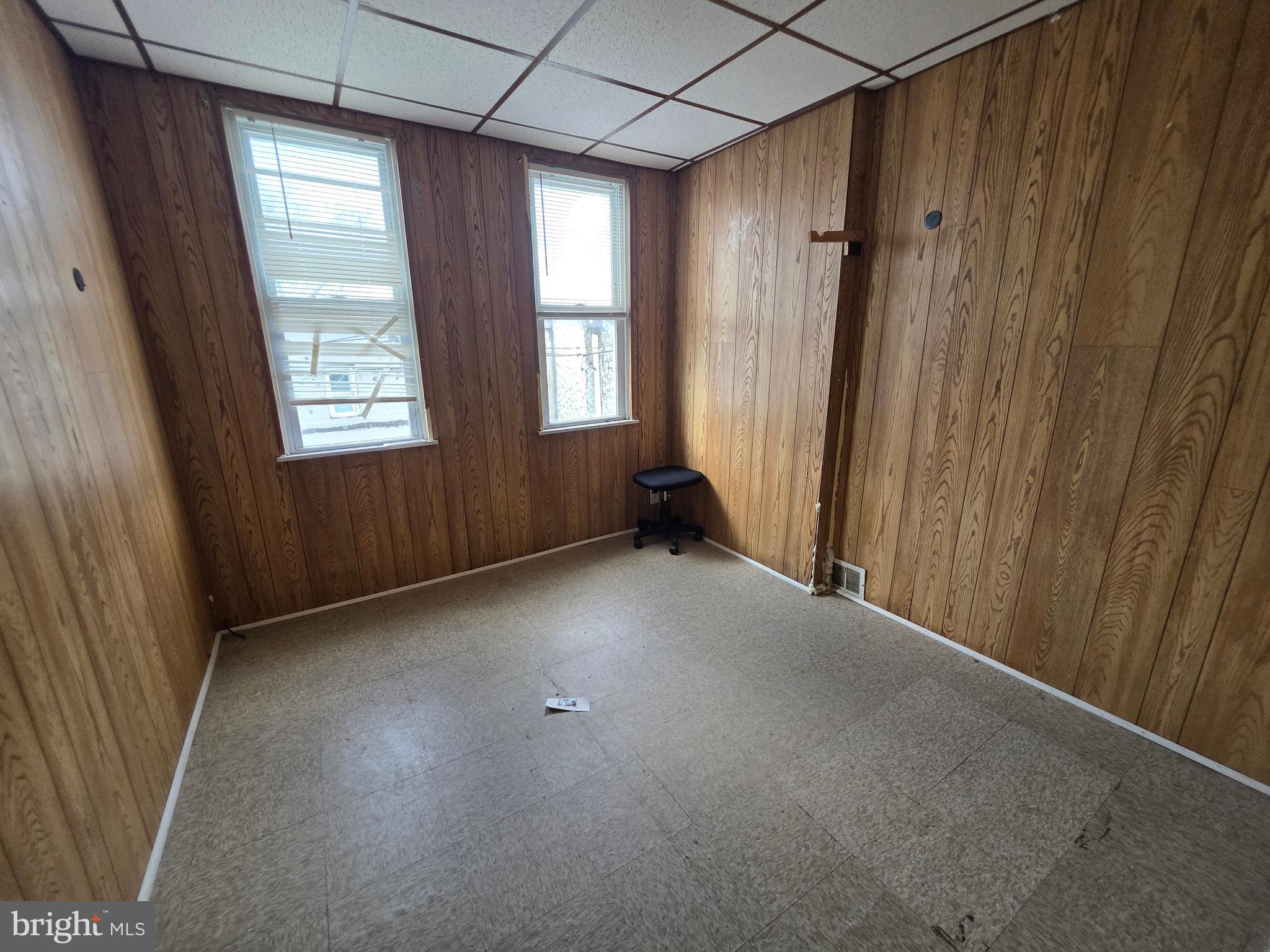 KENSINGTON - Residential