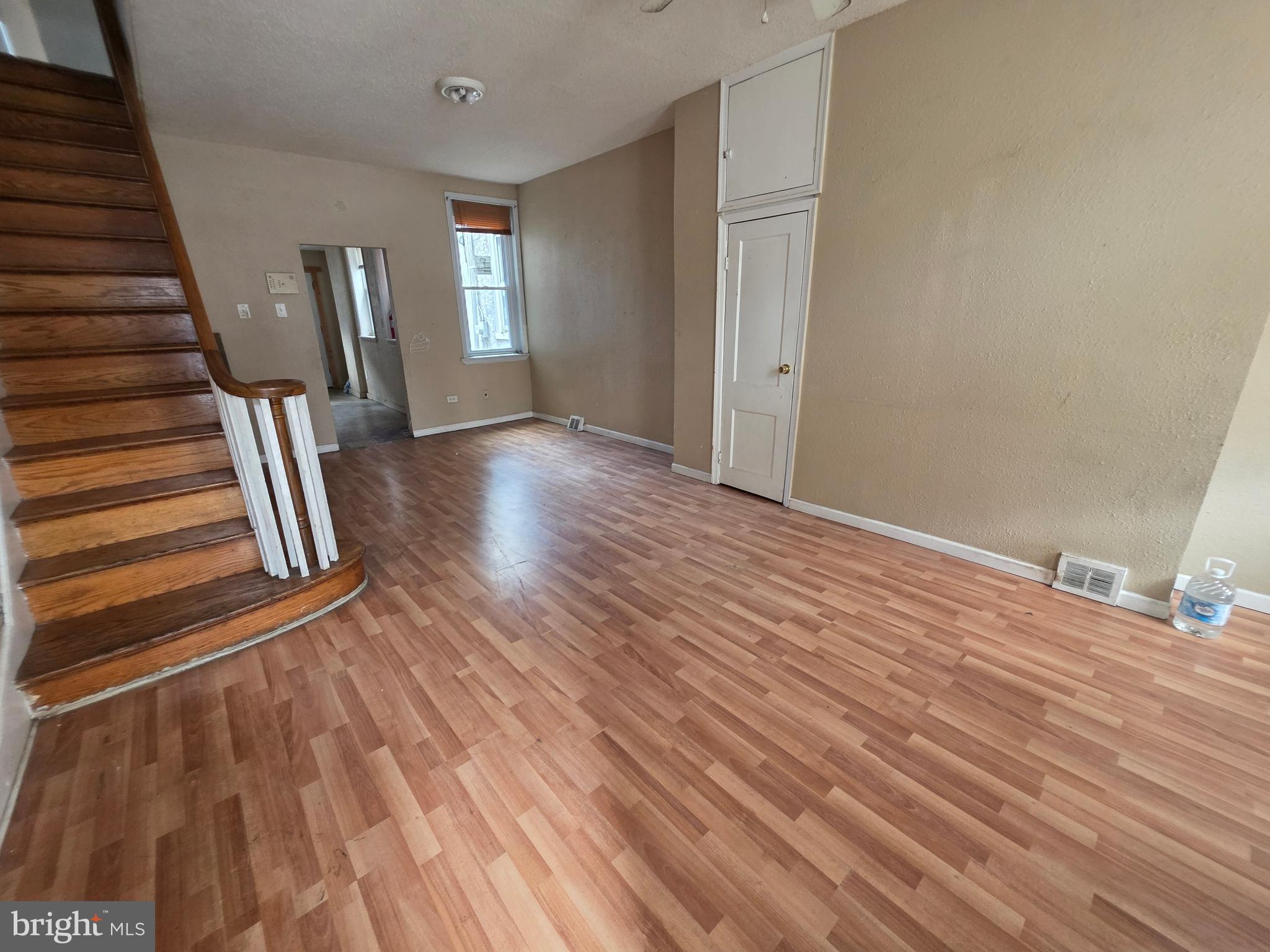 2852 N MASCHER STREET