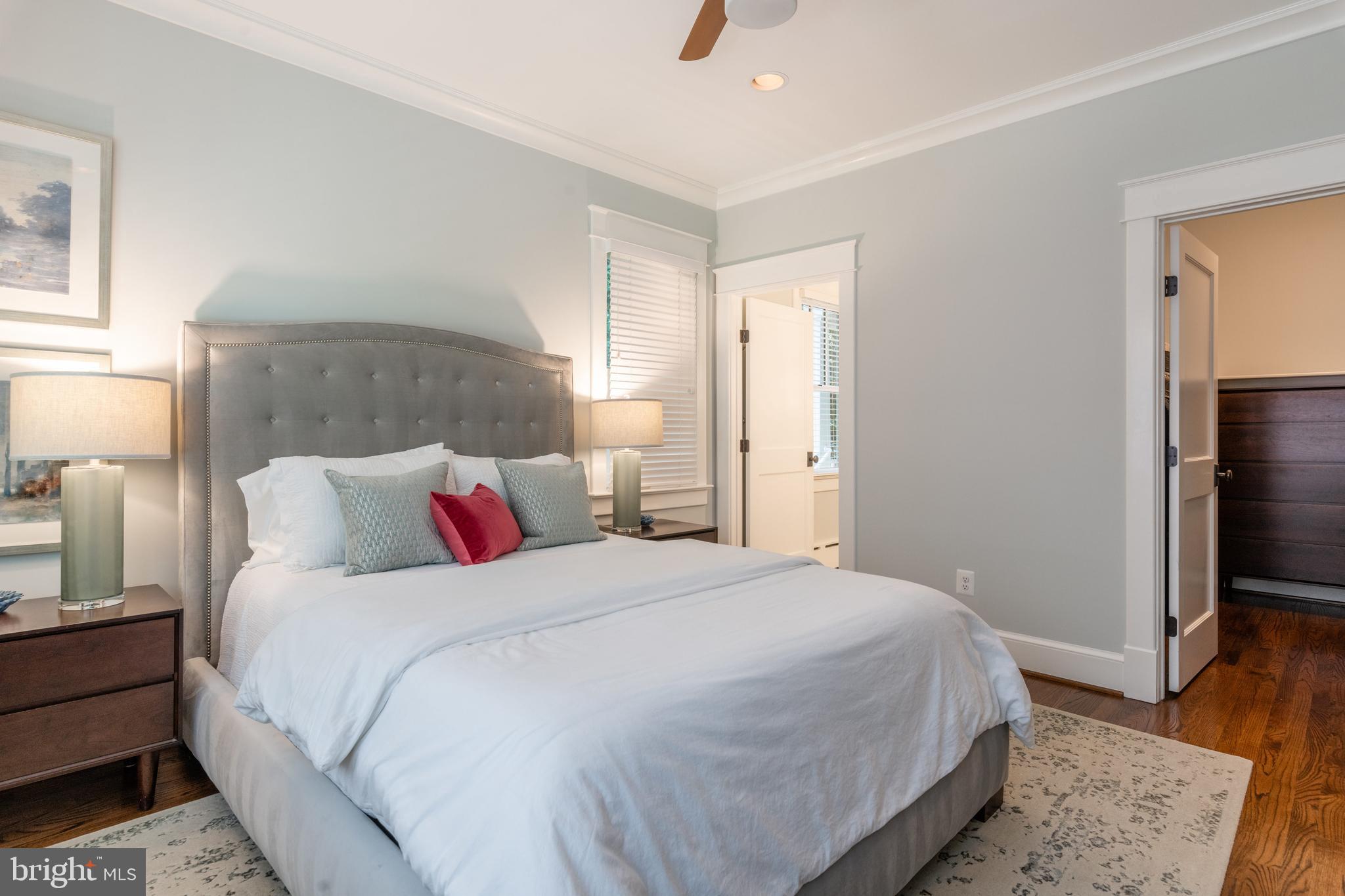 DEL RAY - Residential