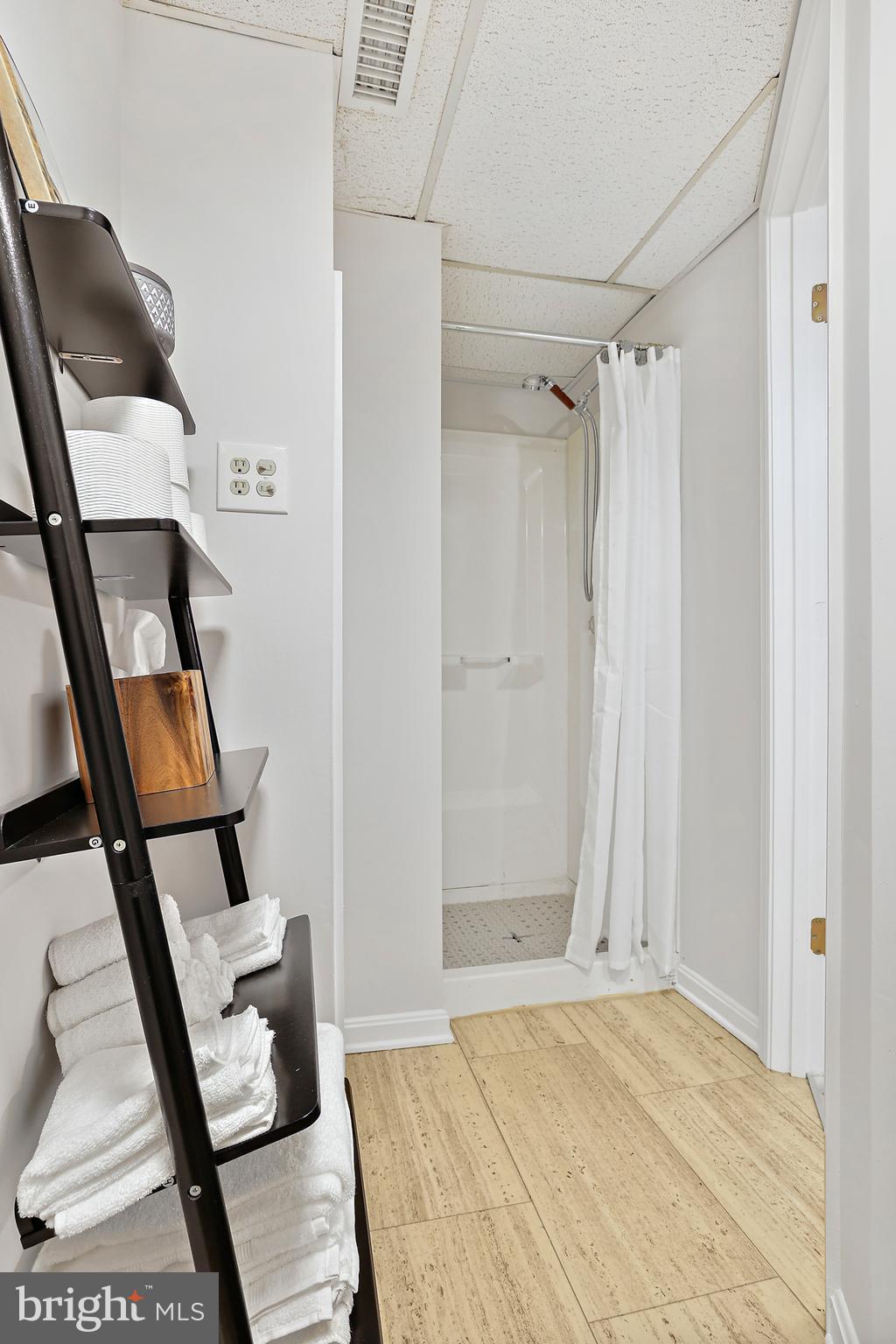 SAWYERS CLUSTER - Residential