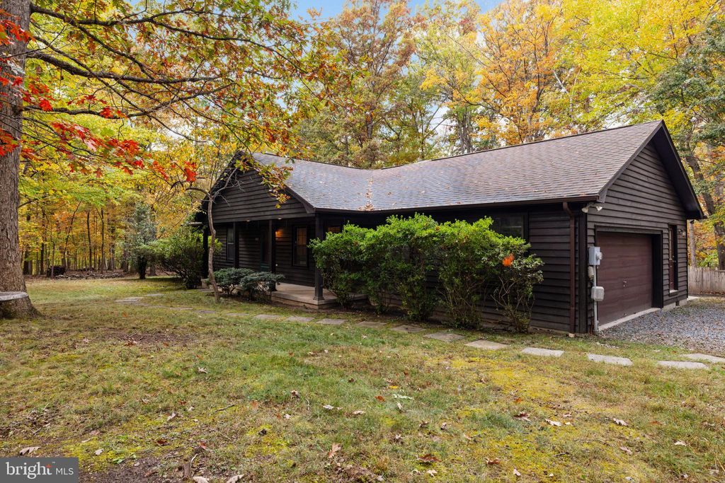 Photo of 192 Gray Fox Road, HARPERS FERRY, WV 25425 (MLS # WVJF2019970)