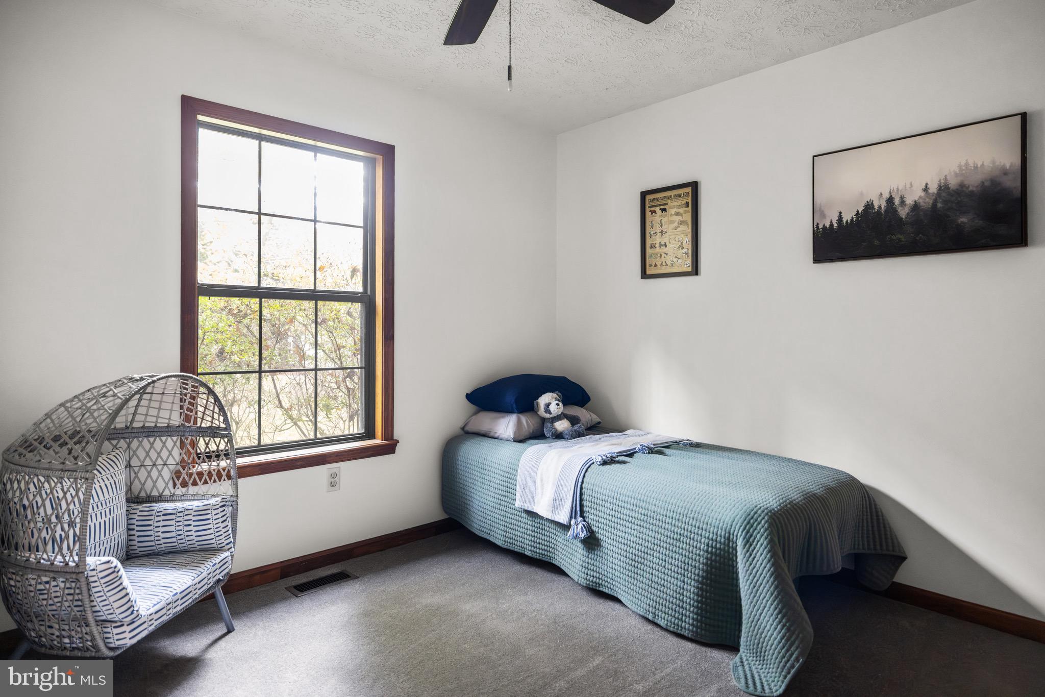 SHANNONDALE - Residential