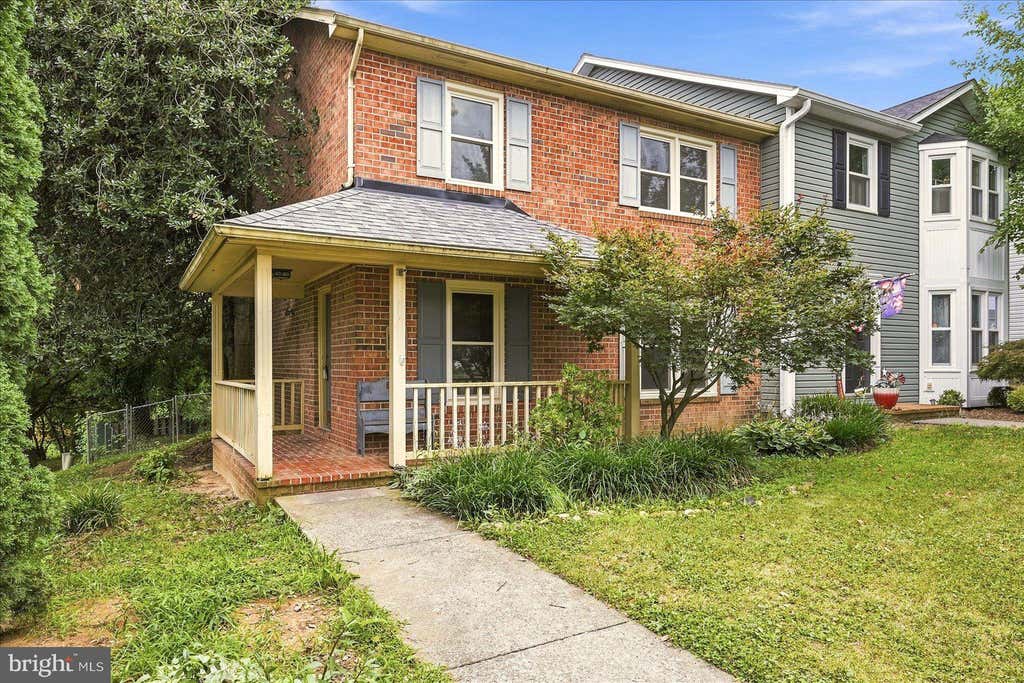 Photo of 913 Orchard Hill Drive, WINCHESTER, VA 22601 (MLS # VAWI2011156)