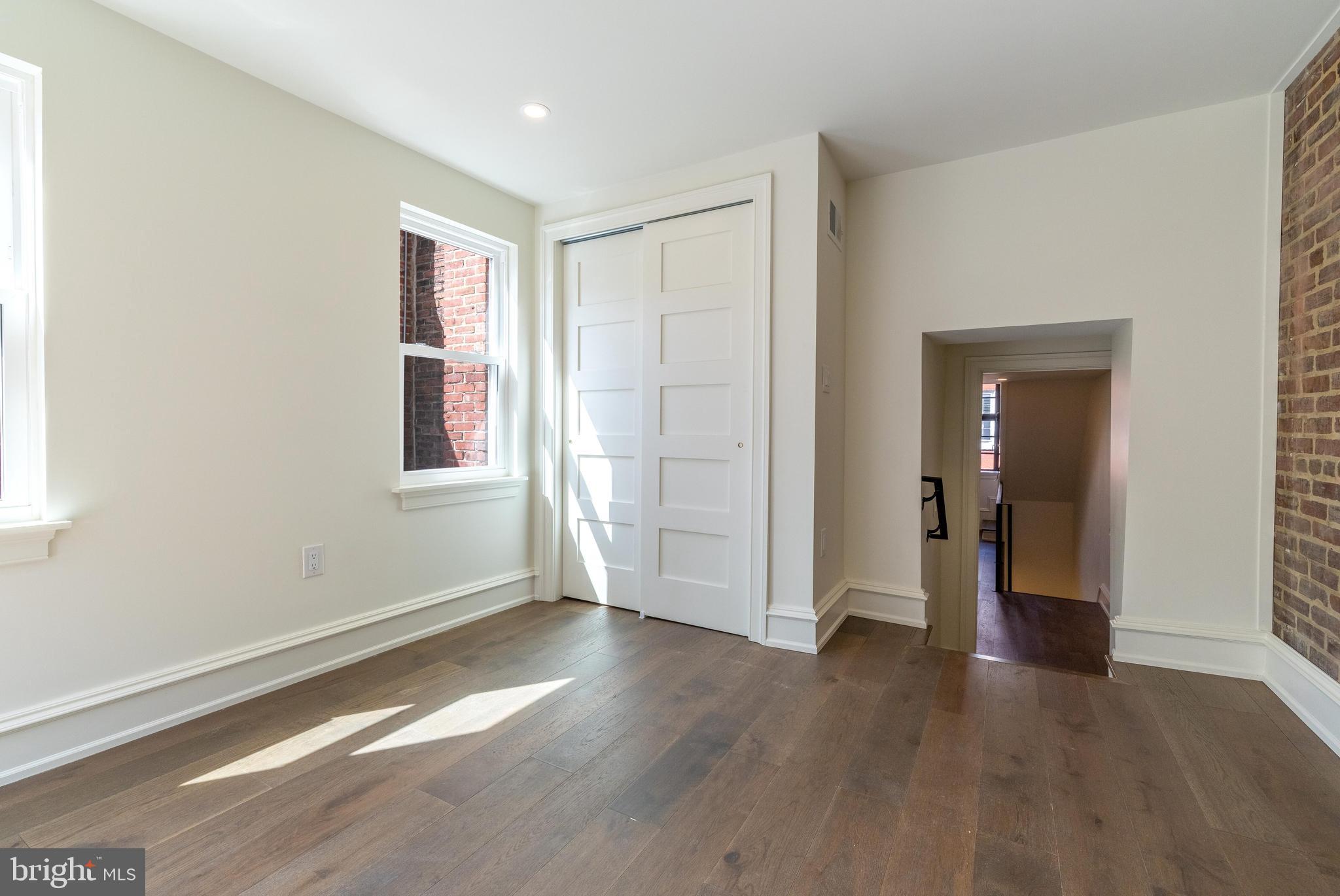 RITTENHOUSE SQUARE - Residential