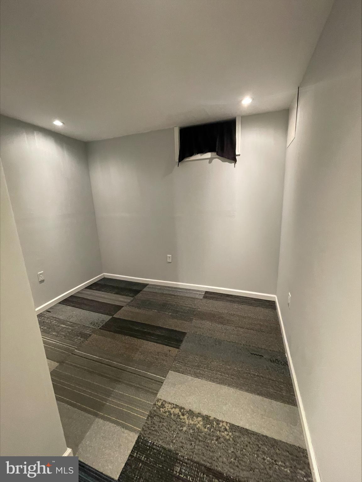 GERMANTOWN - Residential