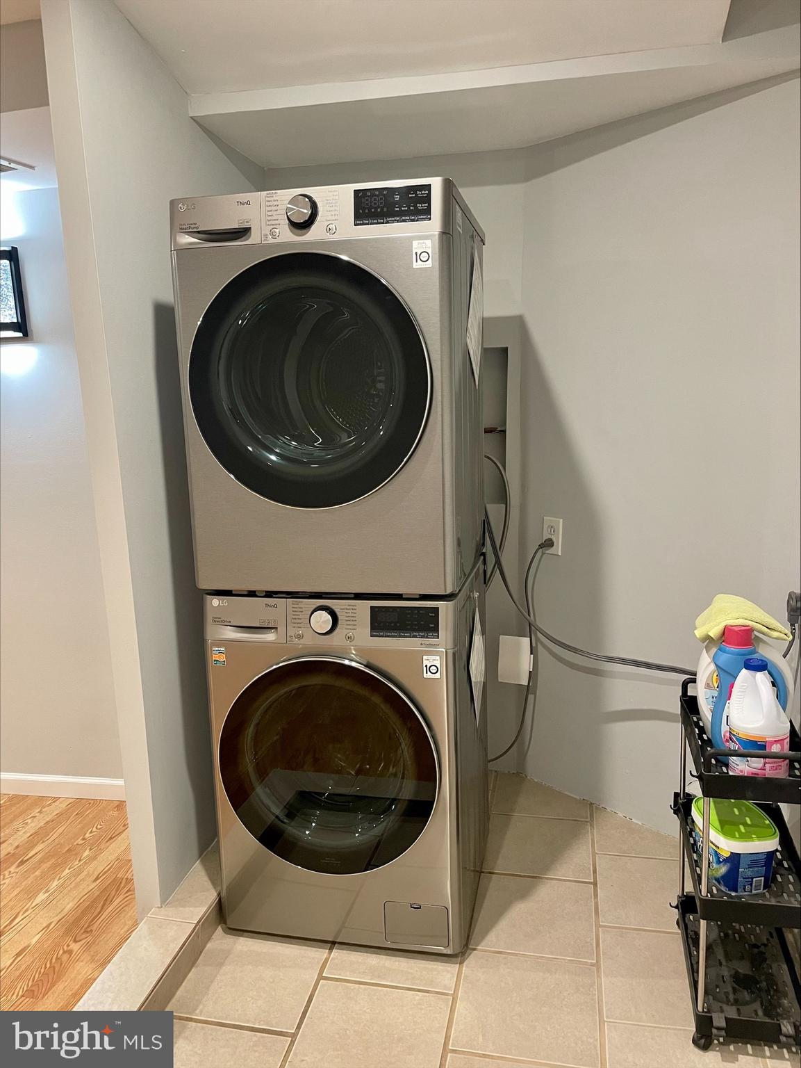 GERMANTOWN - Residential