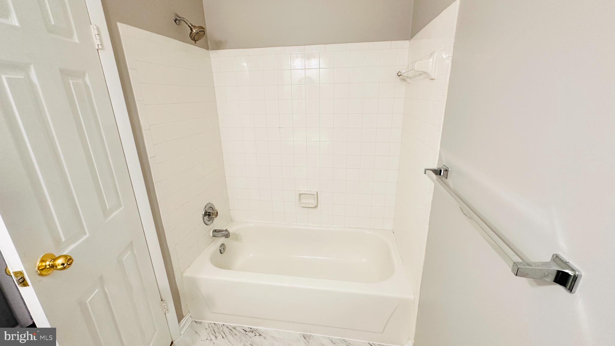 VILLAS WILLOW COVE CODM - Residential