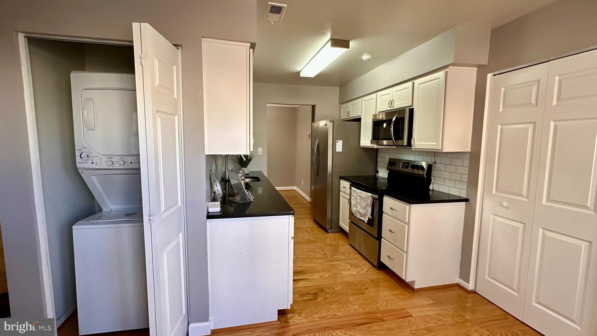 VILLAS WILLOW COVE CODM - Residential