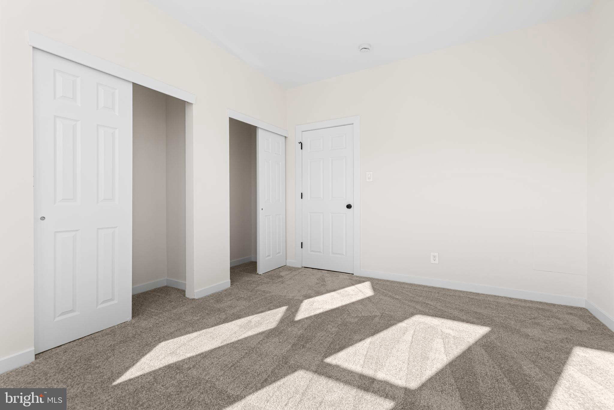 MANTUA - Residential