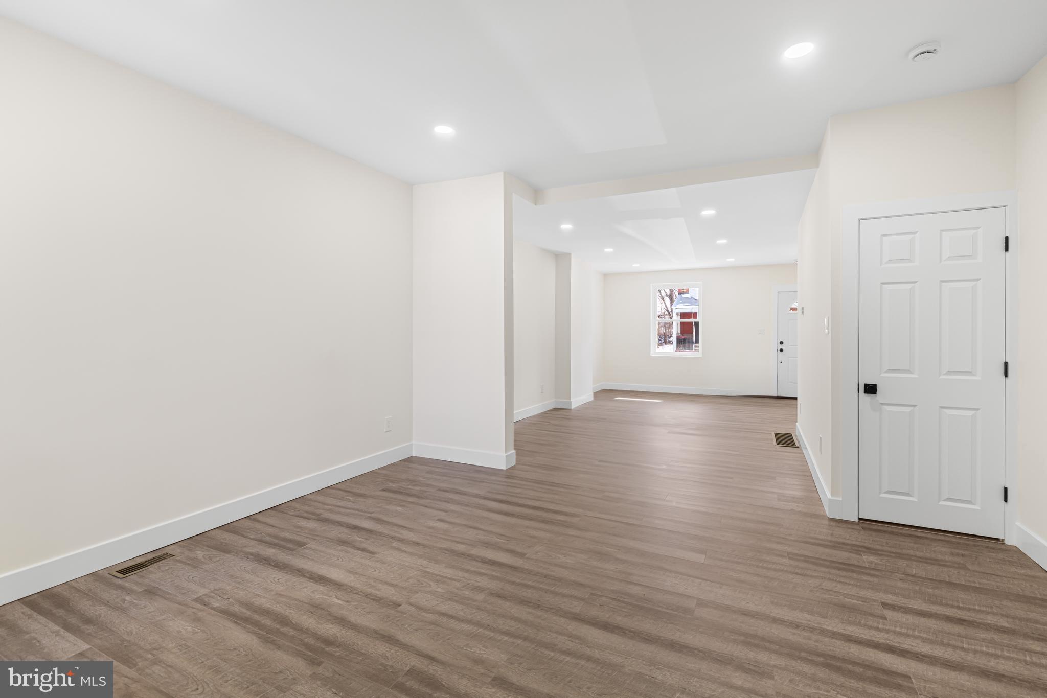 MANTUA - Residential