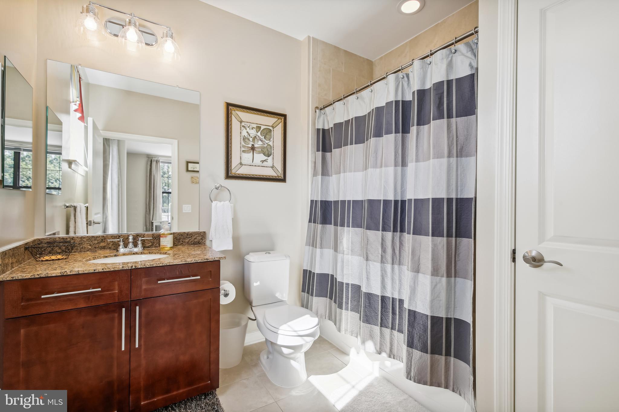 SPECTRUM CONDO - Residential