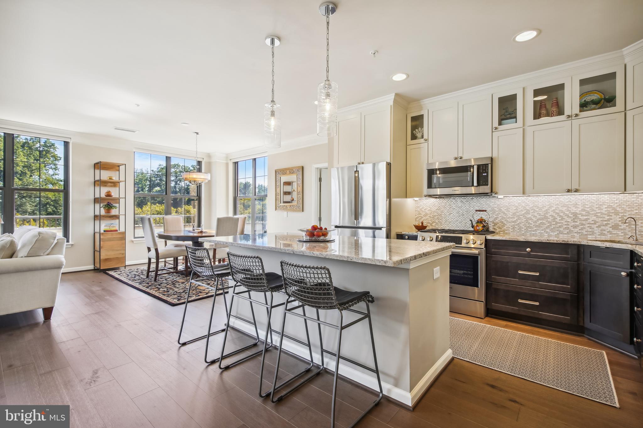 SPECTRUM CONDO - Residential