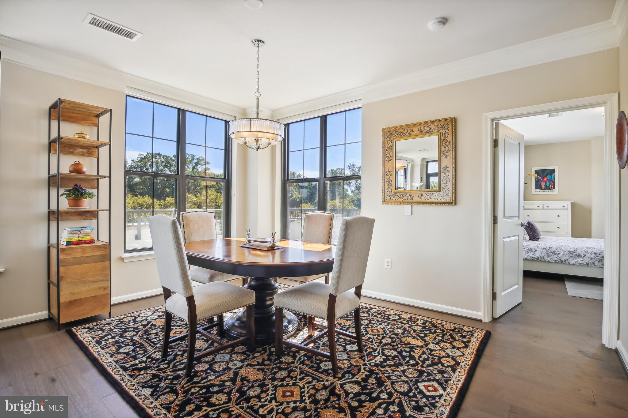 SPECTRUM CONDO - Residential