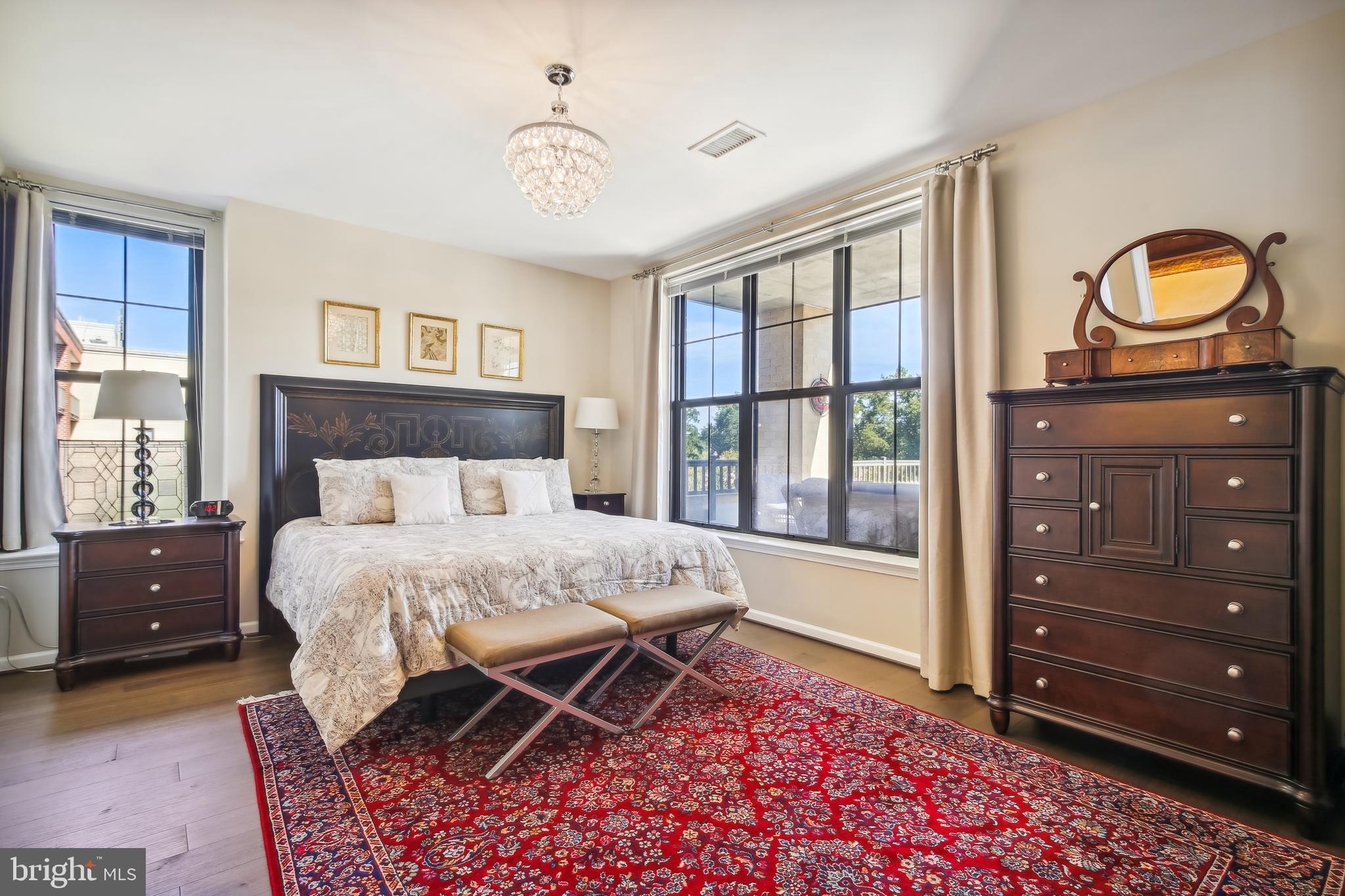 SPECTRUM CONDO - Residential