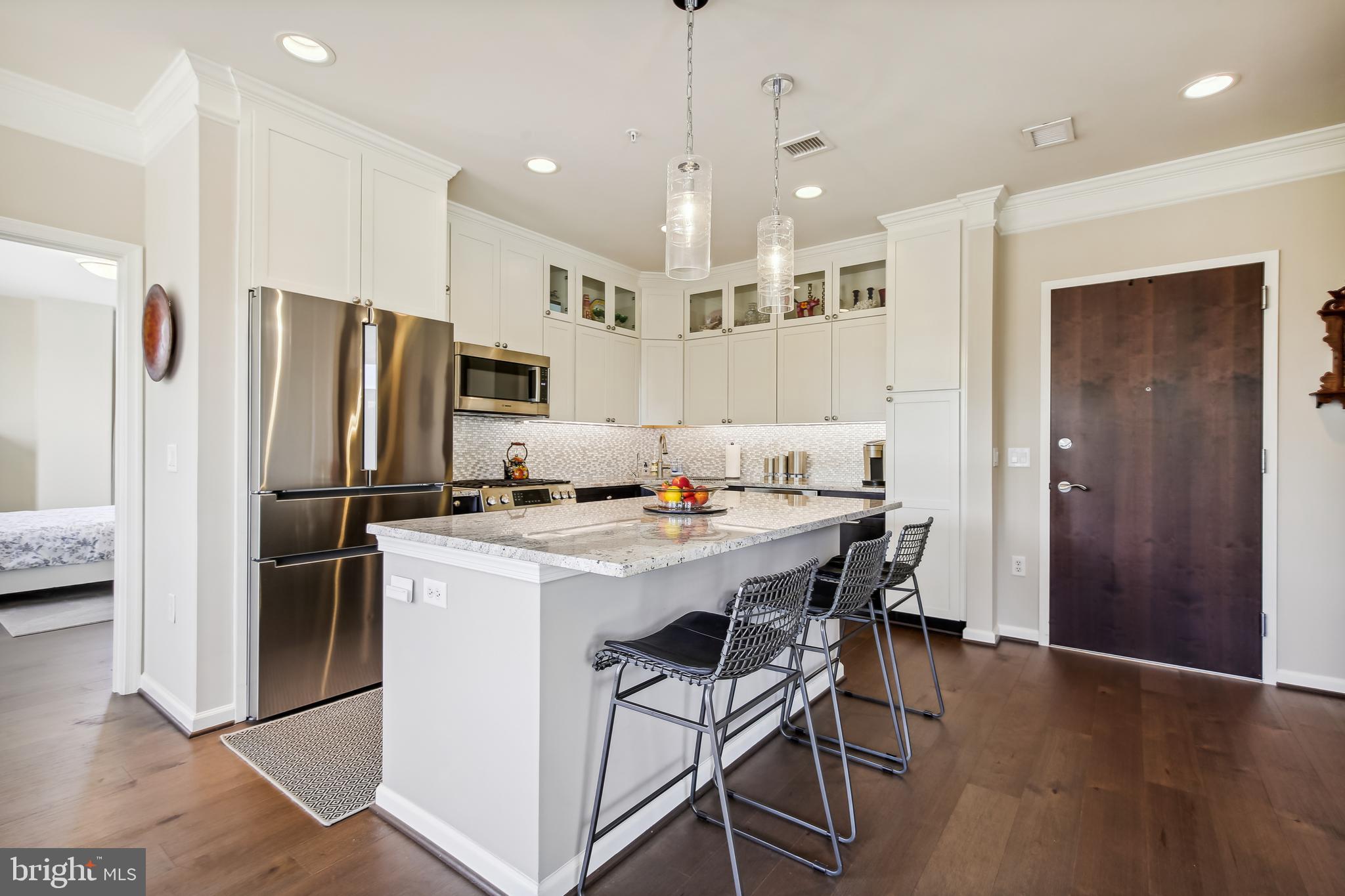 SPECTRUM CONDO - Residential