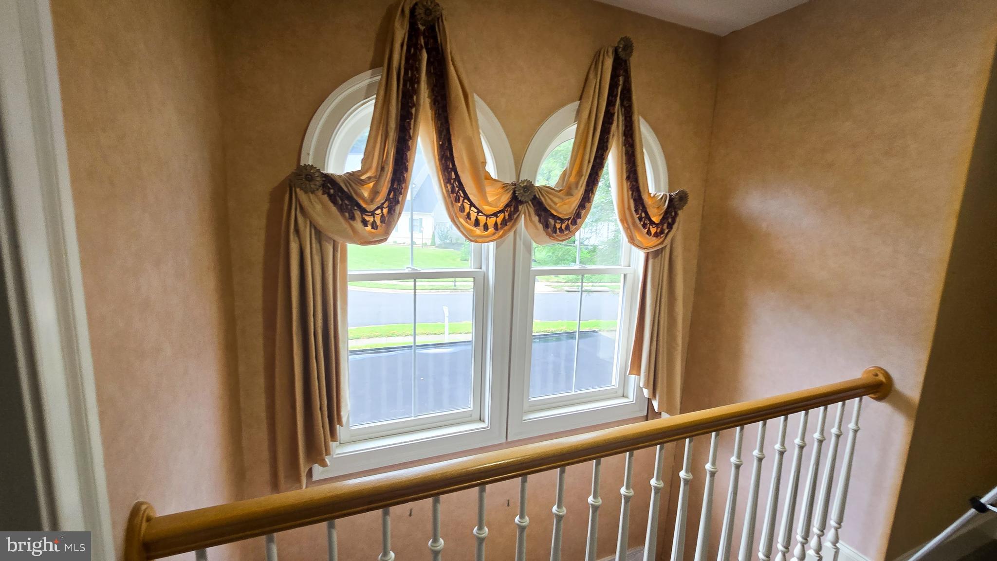 STONEWALL MANOR - Residential