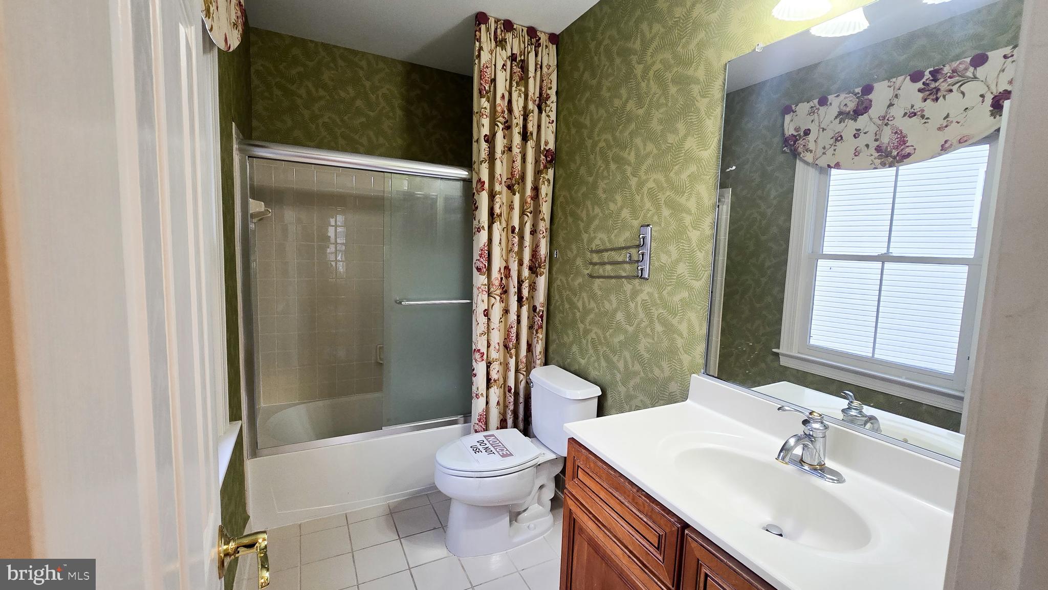 STONEWALL MANOR - Residential