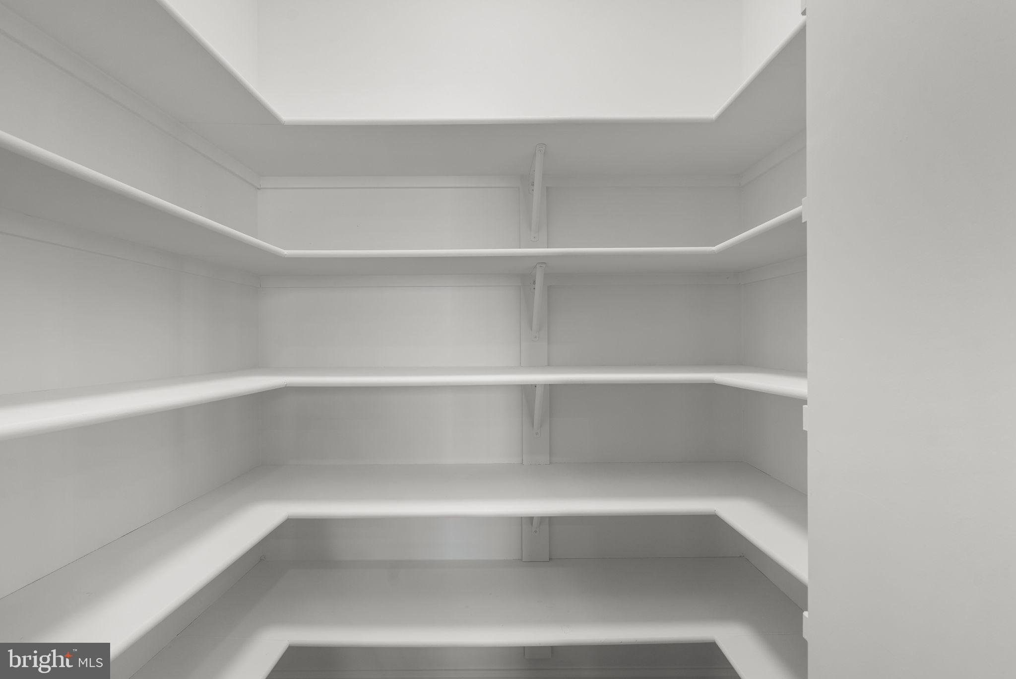 THE VISTAS AT WOODCLIFFE PARK - Residential