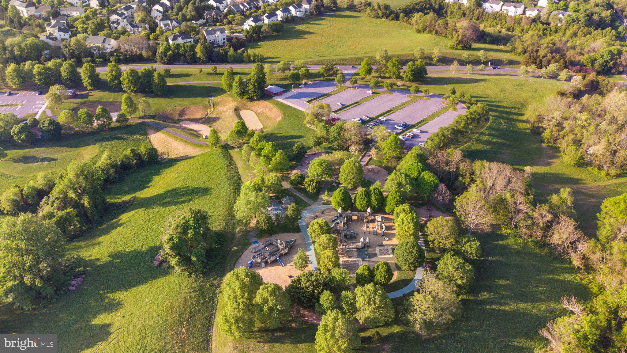 THE VISTAS AT WOODCLIFFE PARK - Residential