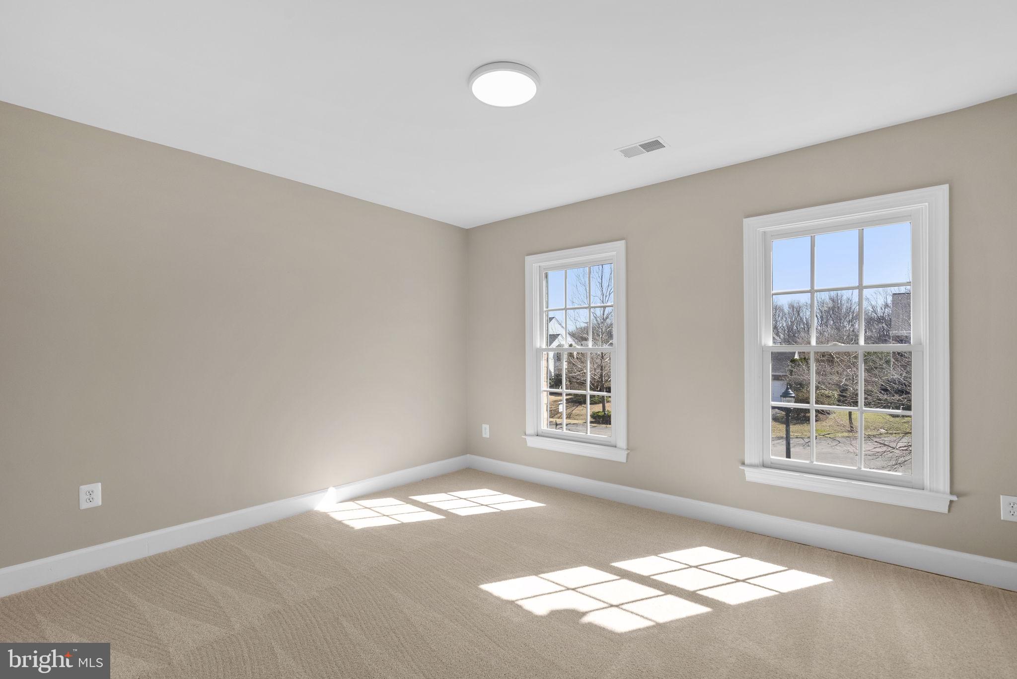 THE VISTAS AT WOODCLIFFE PARK - Residential