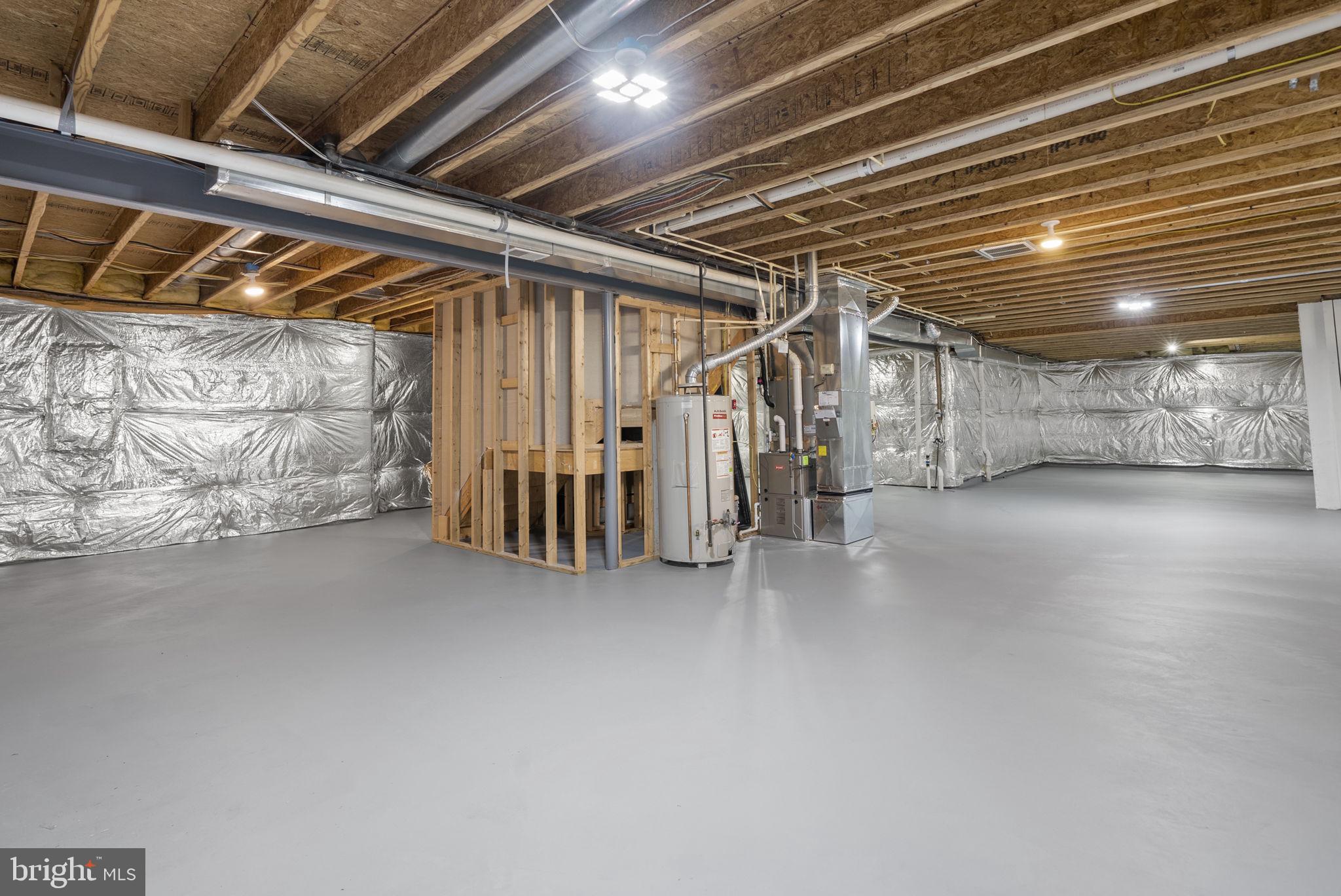 THE VISTAS AT WOODCLIFFE PARK - Residential