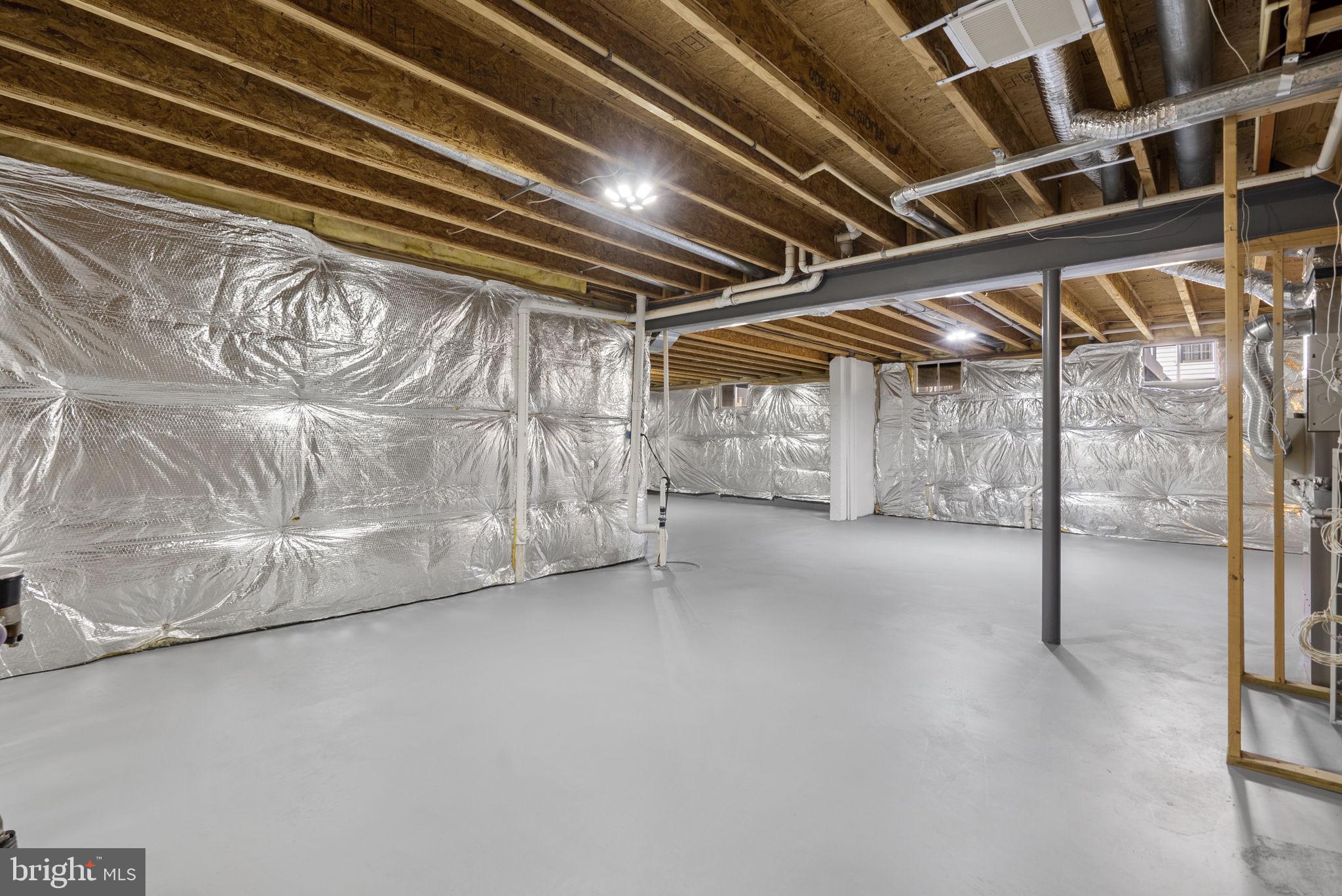 THE VISTAS AT WOODCLIFFE PARK - Residential