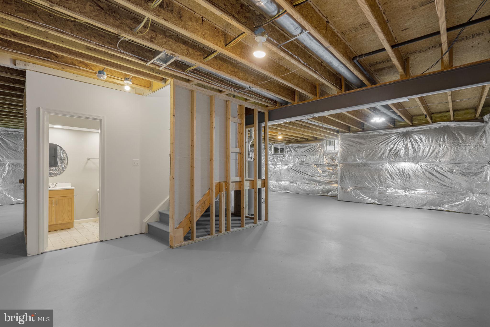 THE VISTAS AT WOODCLIFFE PARK - Residential