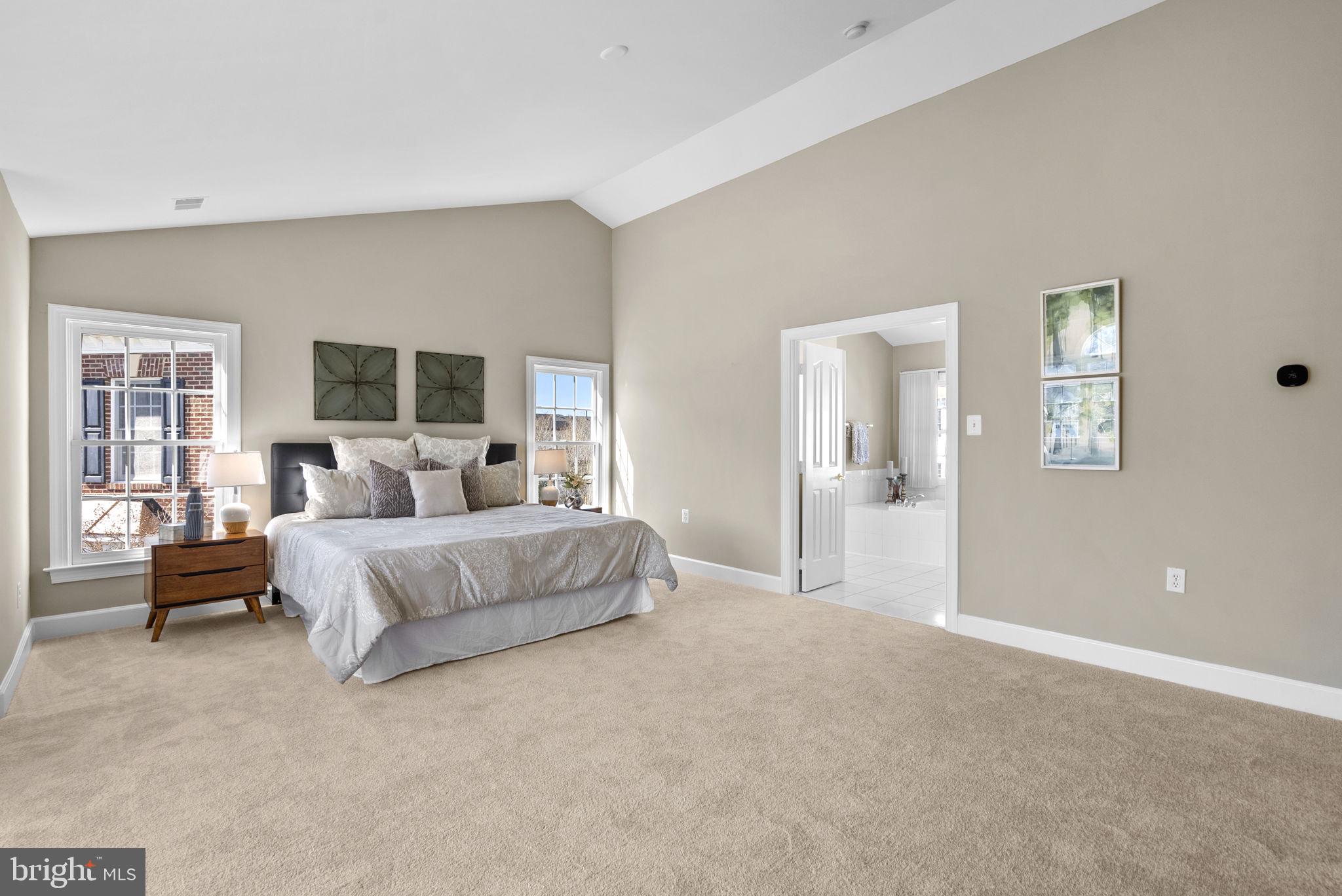 THE VISTAS AT WOODCLIFFE PARK - Residential