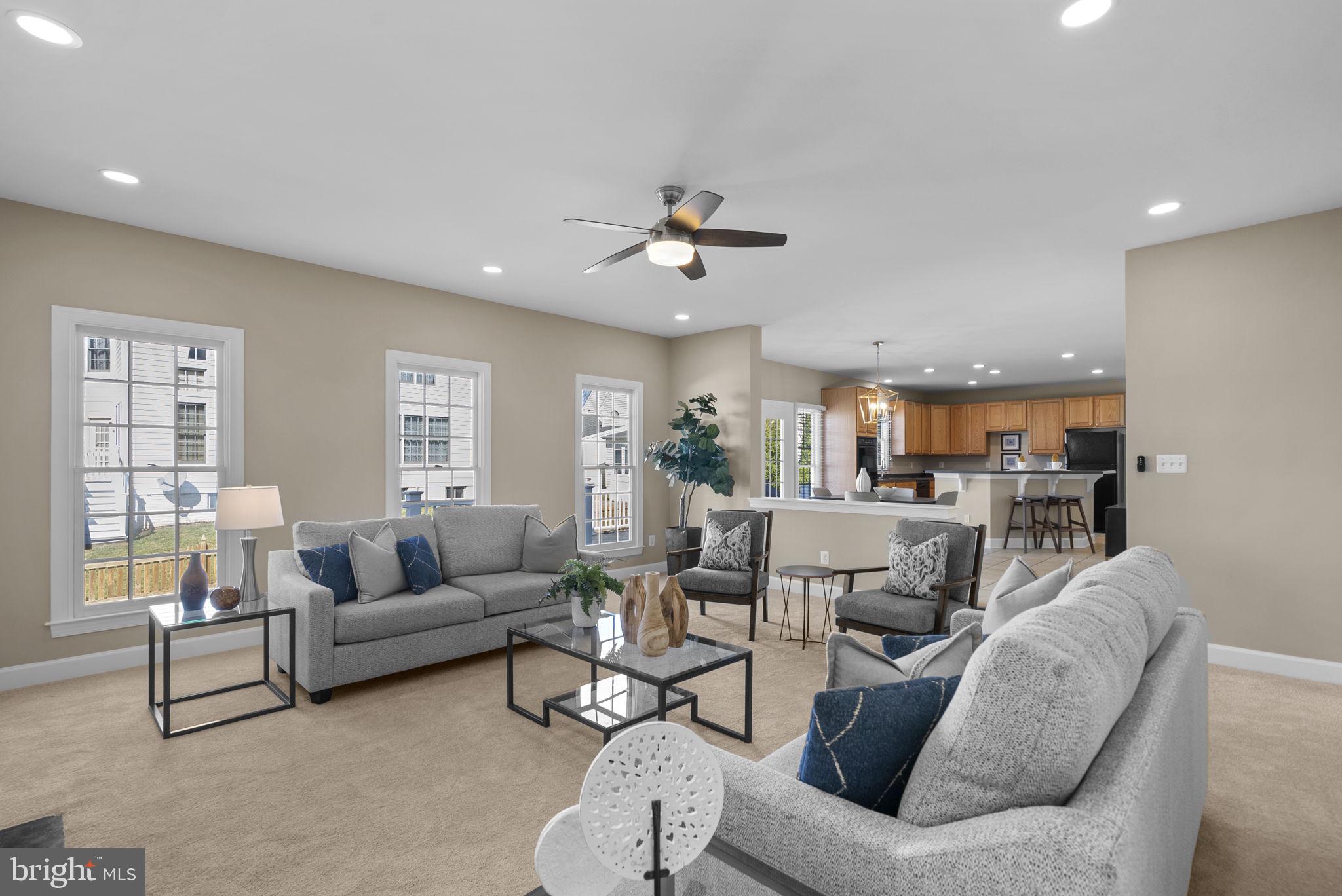 THE VISTAS AT WOODCLIFFE PARK - Residential