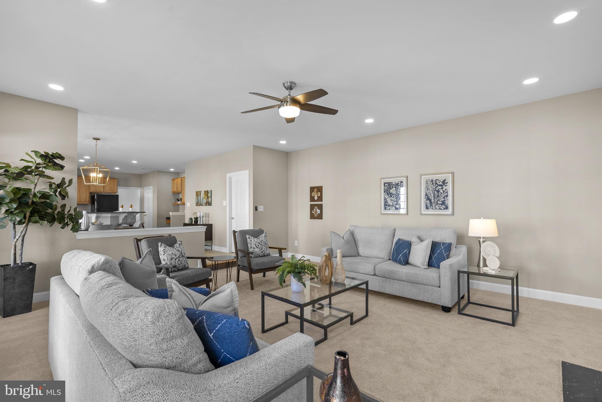 THE VISTAS AT WOODCLIFFE PARK - Residential